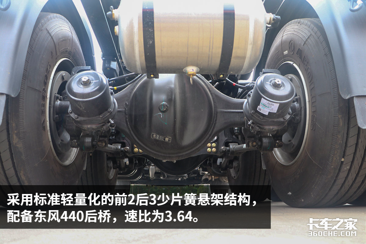 43万开走600马力怪兽，旗舰KX改款了，这内饰你给多少分？