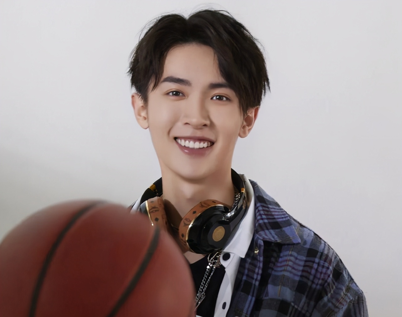 张逸杰在哪个大学(《演员》版蓝忘机竟然也是天天小兄