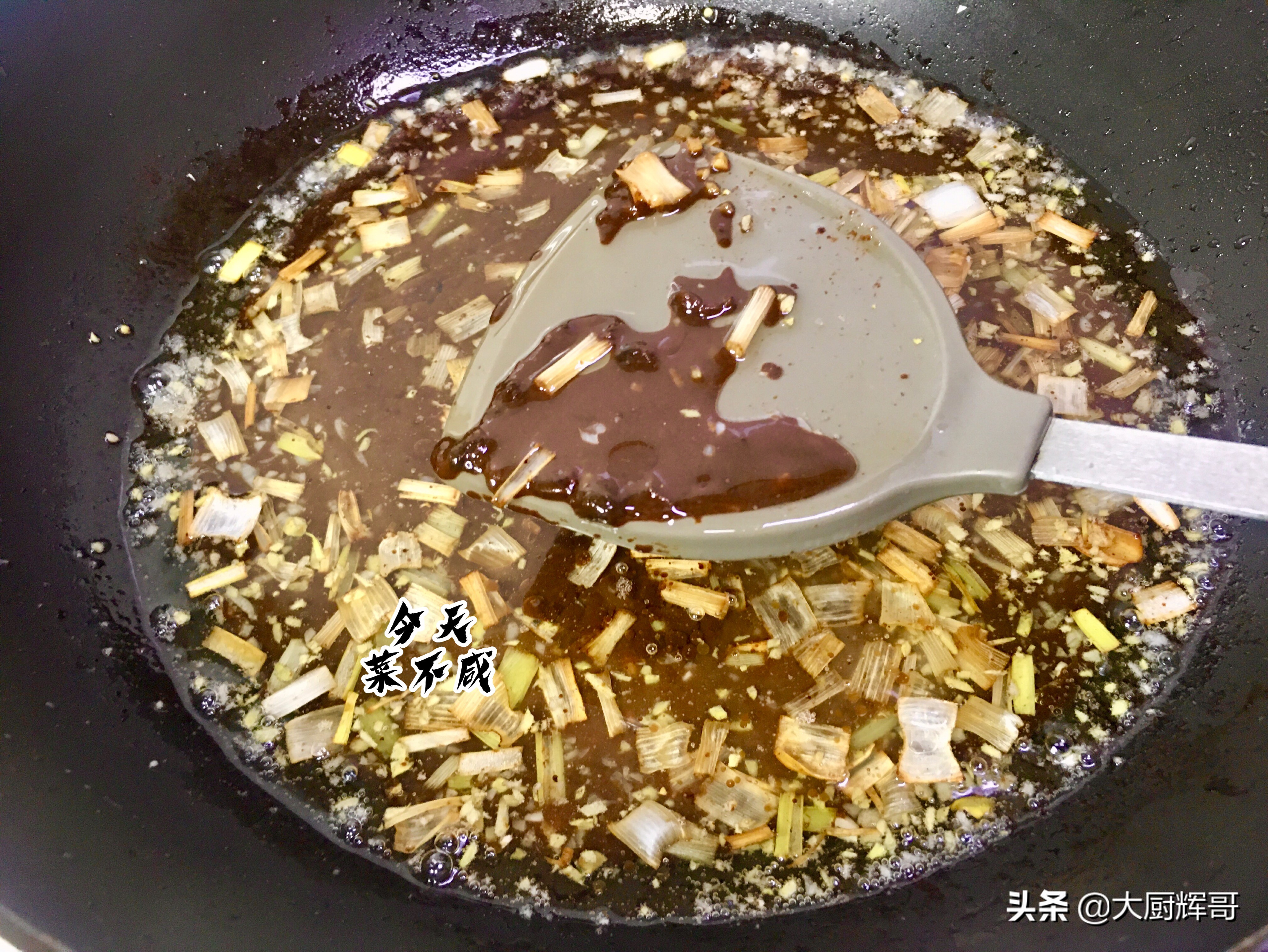 炸酱面菜码有哪些（老北京炸酱面的家常做法）