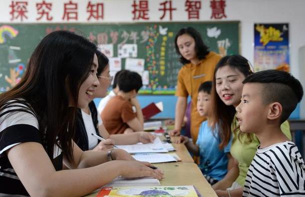 教育部对民办中小学提出要求，尽快完成民转公，民办教师何去何从