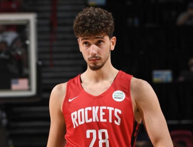 莫布里15 16(首秀15分15板!送4记封盖!16号秀比探花还亮眼!