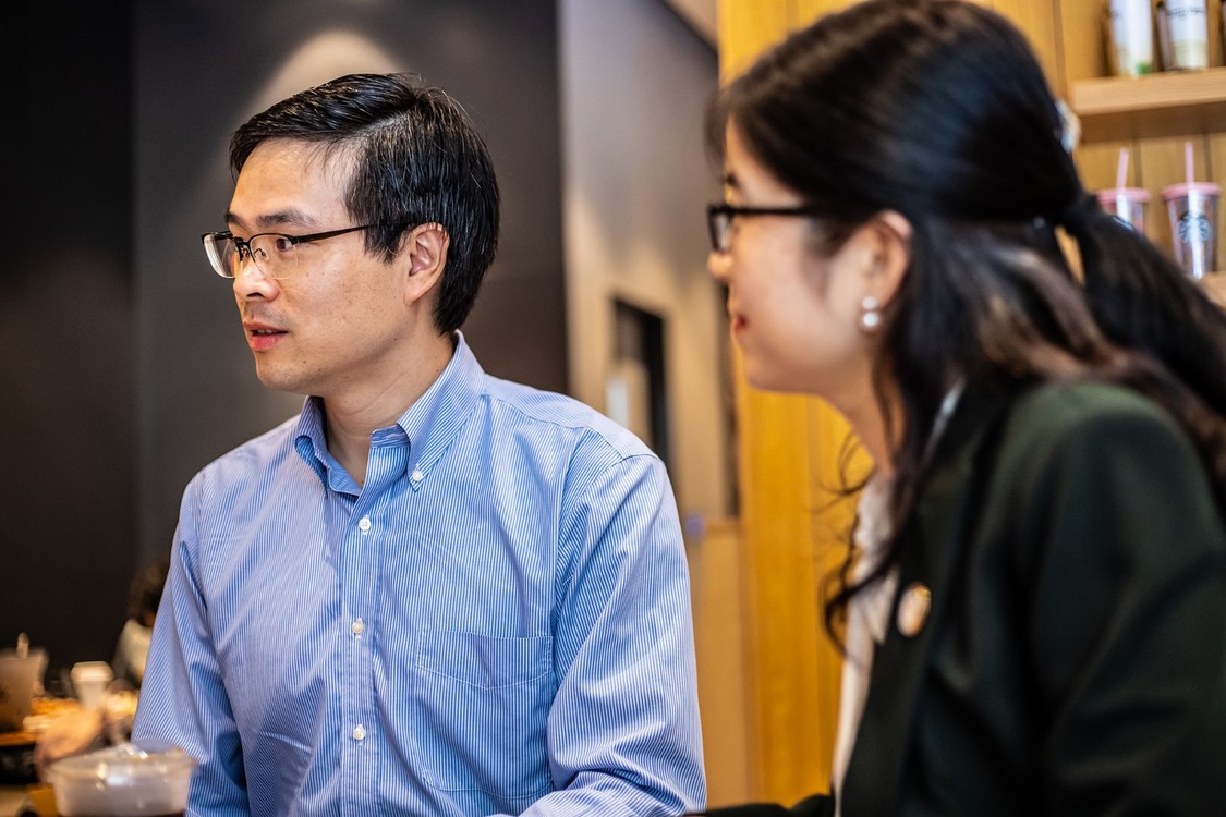 律师开什么车（XT6）