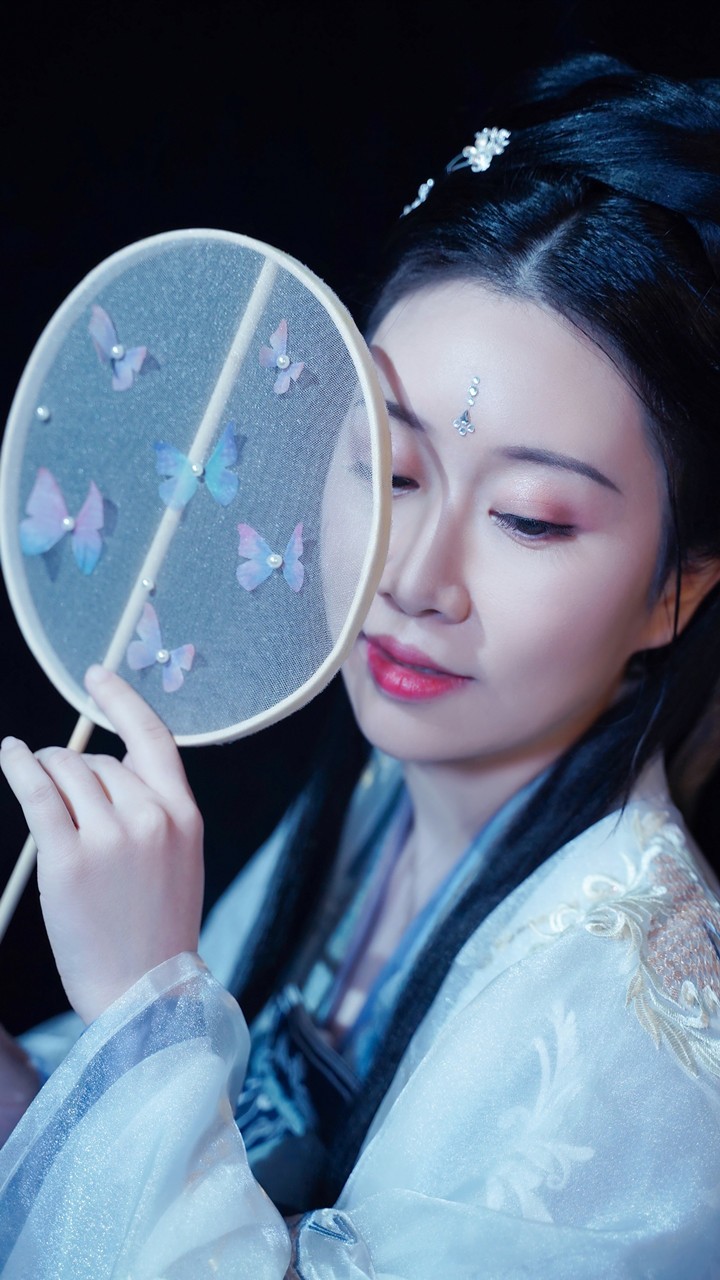 critty/熙影,代表作:《杏花弦外雨》《不谓侠》《仙踪》这是入坑的一