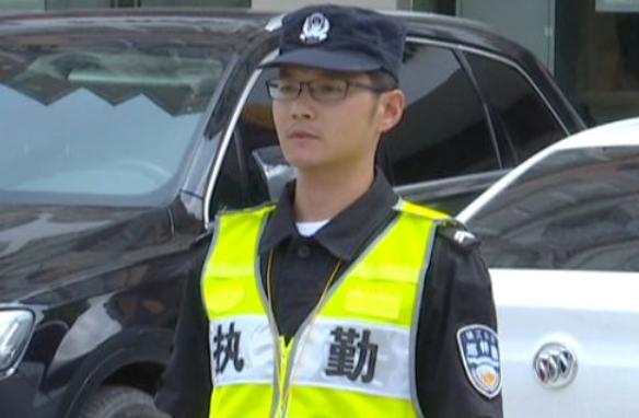 辅警工资不高也没编制，却有不少大学生报名，3点优势很吸引人