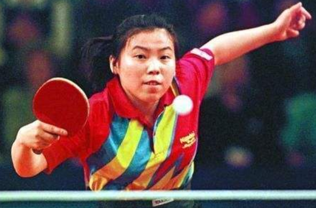 邓亚萍简历个人资料简介毕业学校(乒乓战神邓亚萍:清华学士,诺丁汉