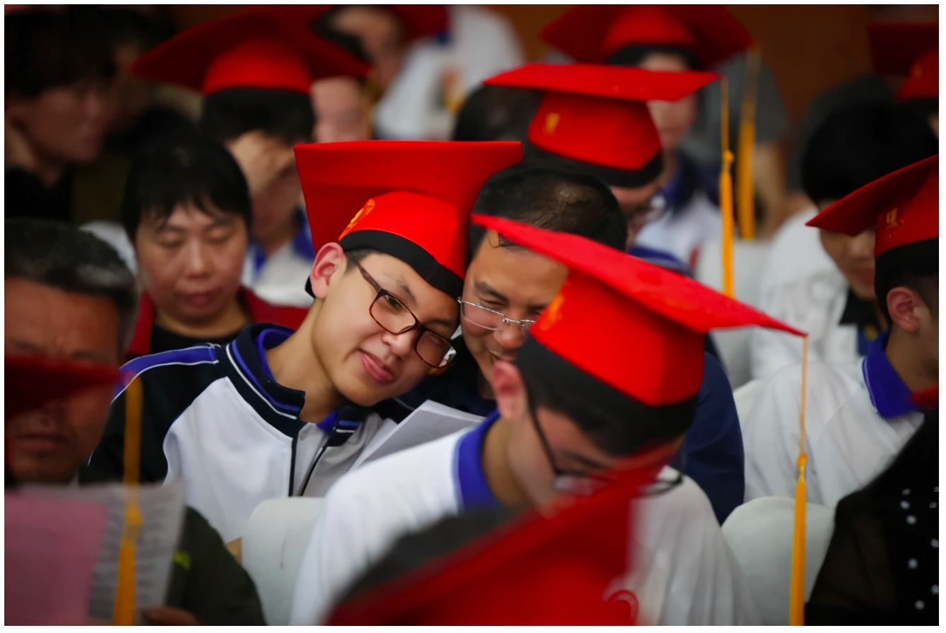 名校最贫瘠的高考大省，早该翻身了