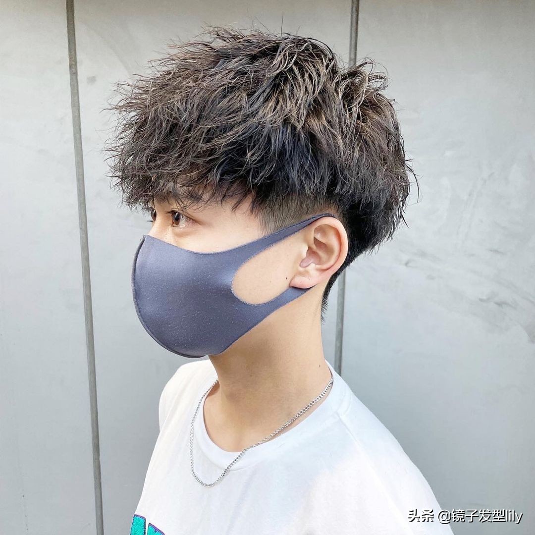 男青年发型(2021极具人气的8种男士发型,帅气有型不落伍,适合大多数