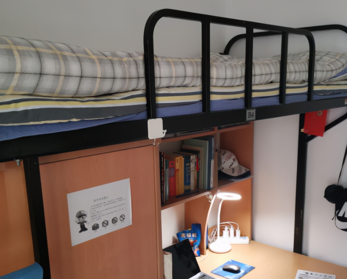 大学宿舍被分为“五个等级”，三等颇受喜爱，一等高端却屡遭吐槽