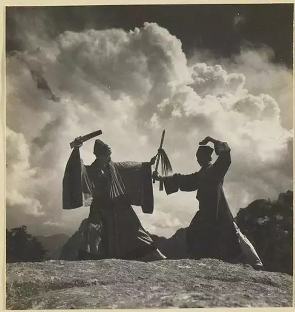 30岁的电影，左右武术文化，100年，金庸国龙不能肩负！