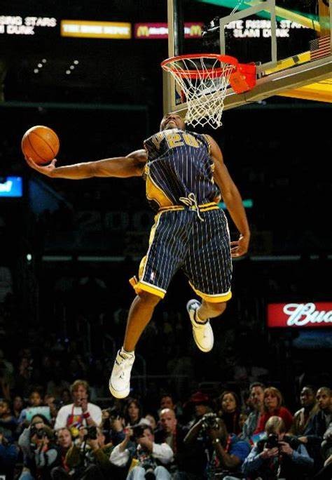 扣篮动漫(nba简笔动画扣篮(2)2000至2020历届扣篮夺冠一扣,你认得出几