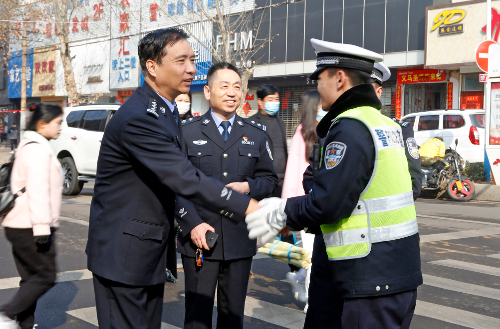 厦门辅警招聘2017（辅警迎来）