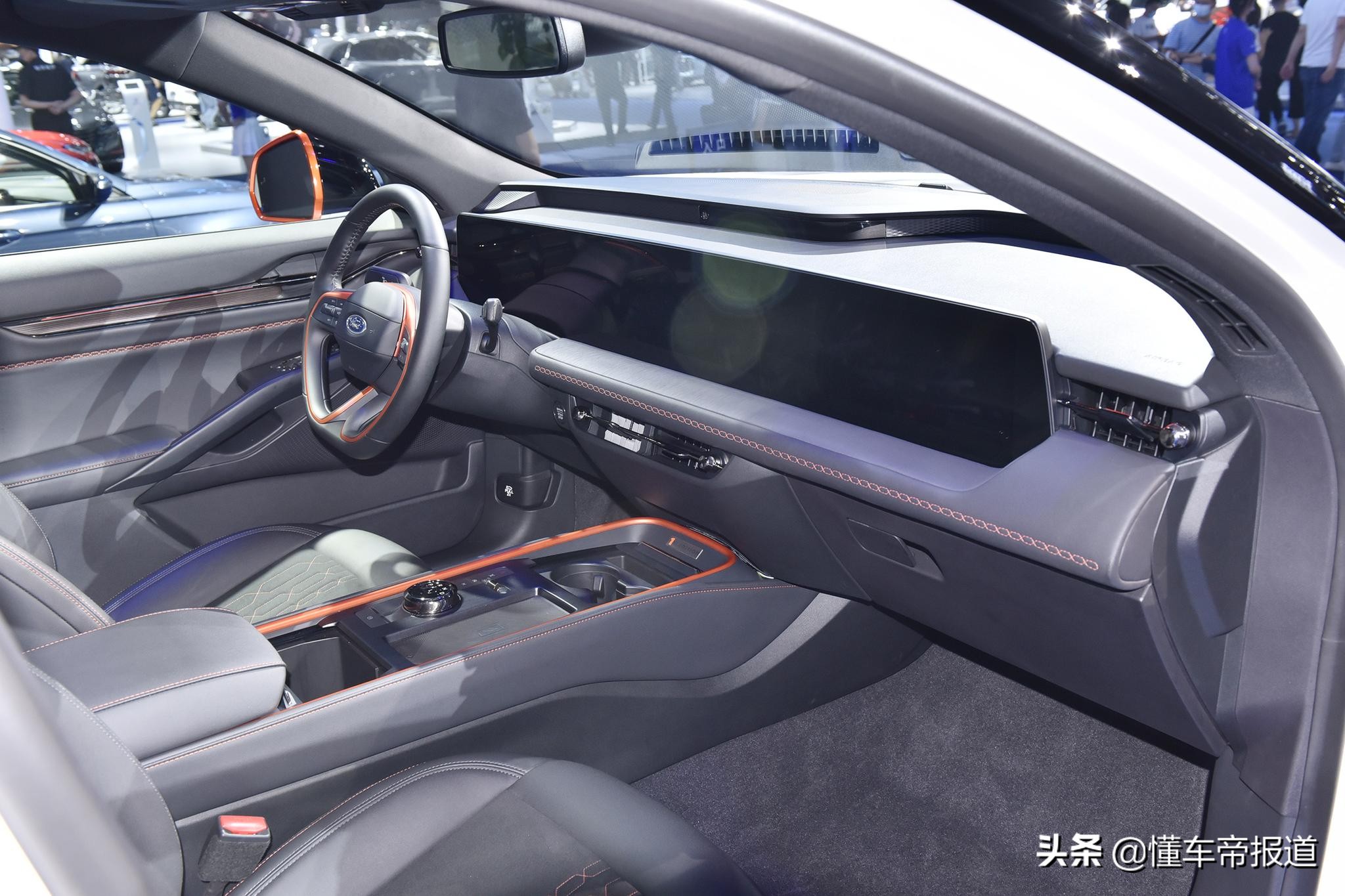 新车 | 外表拉风，车内全是屏！长安福特EVOS将于9月26日启动预售
