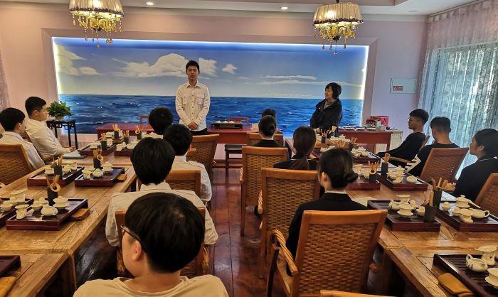 北京文理研修学院——开展特色文化茶艺课