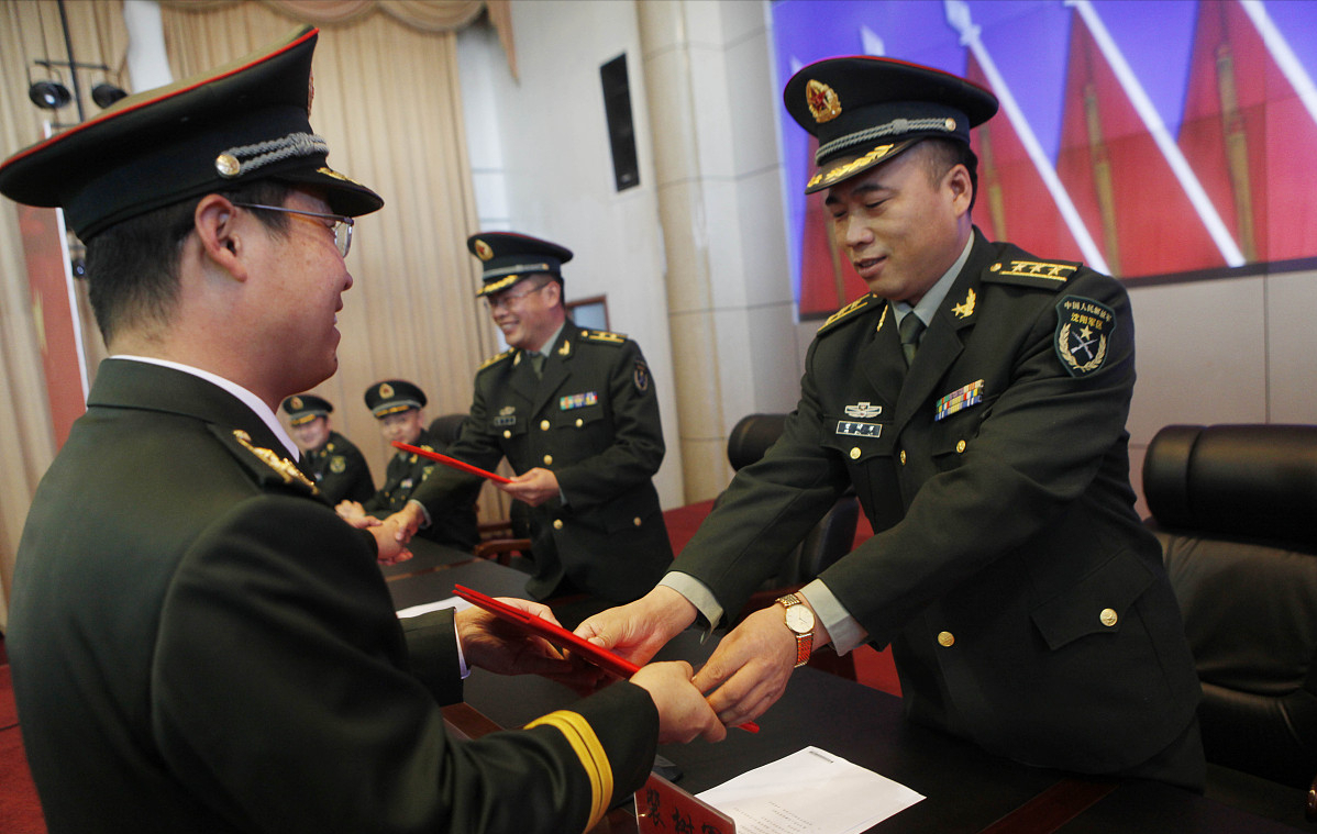 大学毕业生当兵，3条入伍方式，义务兵、军士和军官，望周知