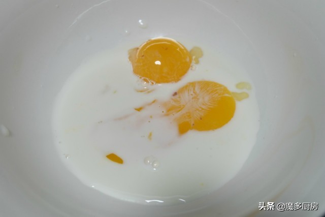 怎么做蛋糕（想吃蛋糕不用买自己在家做更容易）
