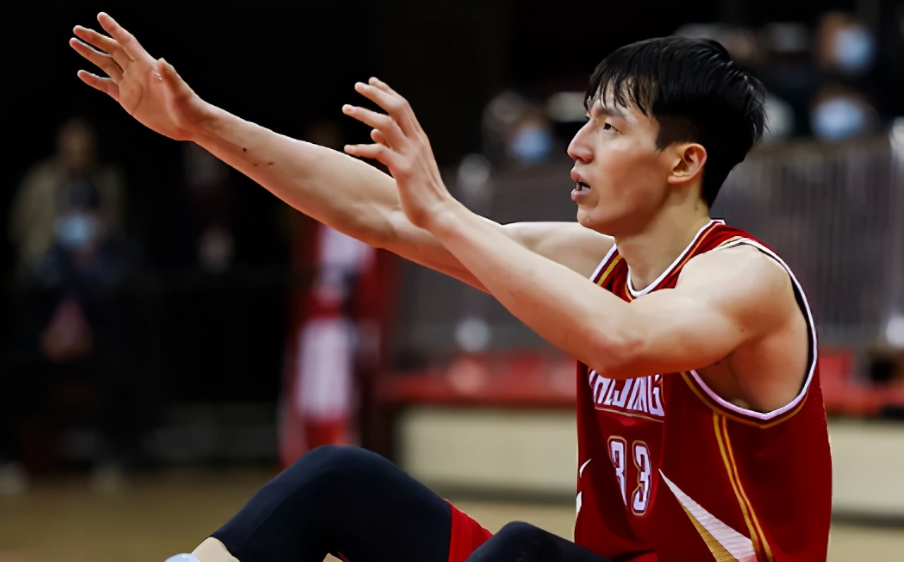 新赛季cba腾讯还直播不（腾讯无缘直播CBA，苏群发文给出分析，结果被球迷们骂惨了）