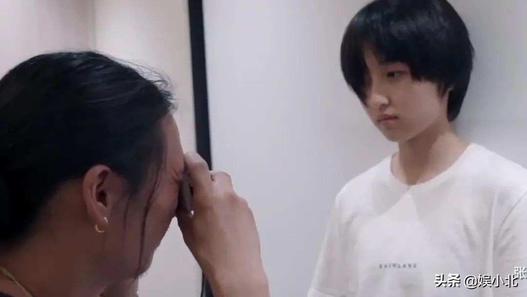《我的姐姐》你叫我一声姐姐，从此便是一生，戳痛多少中国式家庭