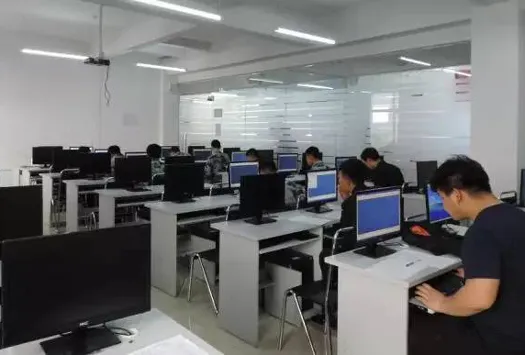 线上看校园 || 带您走进哈尔滨铁建工程高级技工学校