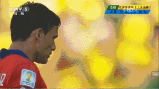 2014年世界杯巴西队智力（大心脏先生！30岁的他爆射点球助智利进4强，创世界足坛1神奇纪录）