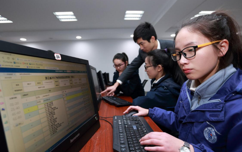 北京很神秘的二本大学，录取需先过政审，毕业生多数是公务员