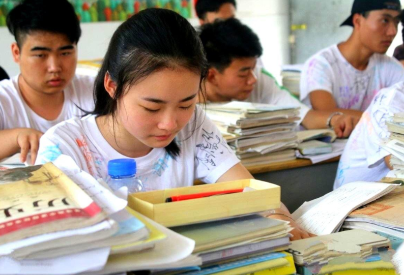 2022年高考增加新限制，这4类考生无缘高考