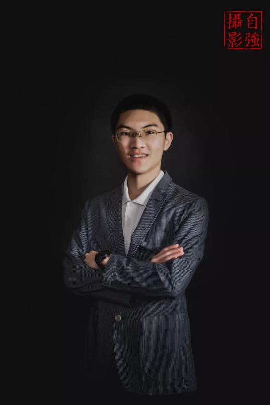 来最美大学，接受最好教育，成就最美人生！志愿填报选择武汉大学，就现在！