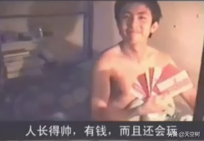 19年前，一部“偷拍”清华宿舍的小电影爆火！男女主角后来..