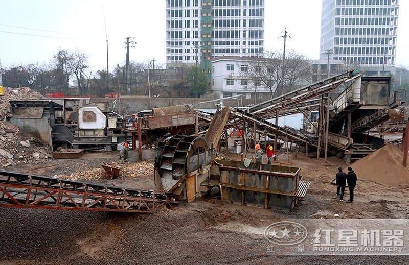 年产100万吨的建筑垃圾破碎设备方案，固定、移动各有不同