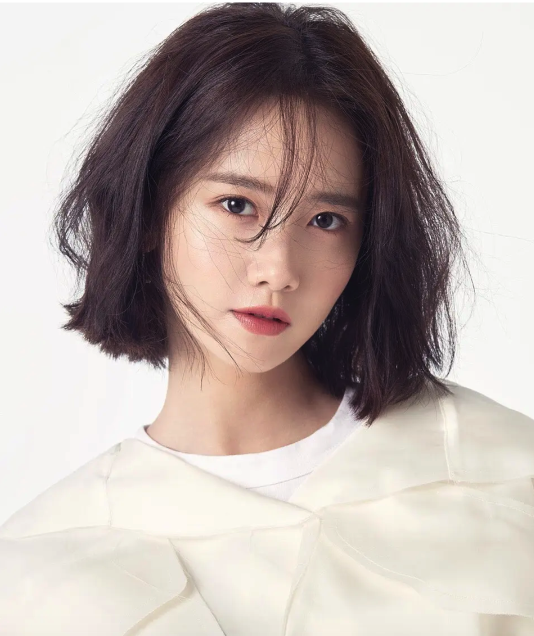 林允儿简历(林允儿的个人资料简介) - 盾灵网