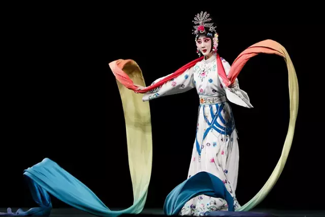 「美文」戏曲之美，美在唱词