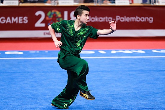 6岁练武，13岁获20枚金牌！重庆女孩代表中国出战，站上最高领奖台！