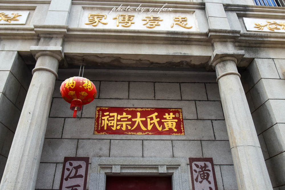 既然如此，那便请你来解释下这十个姓氏的独特之处吧。