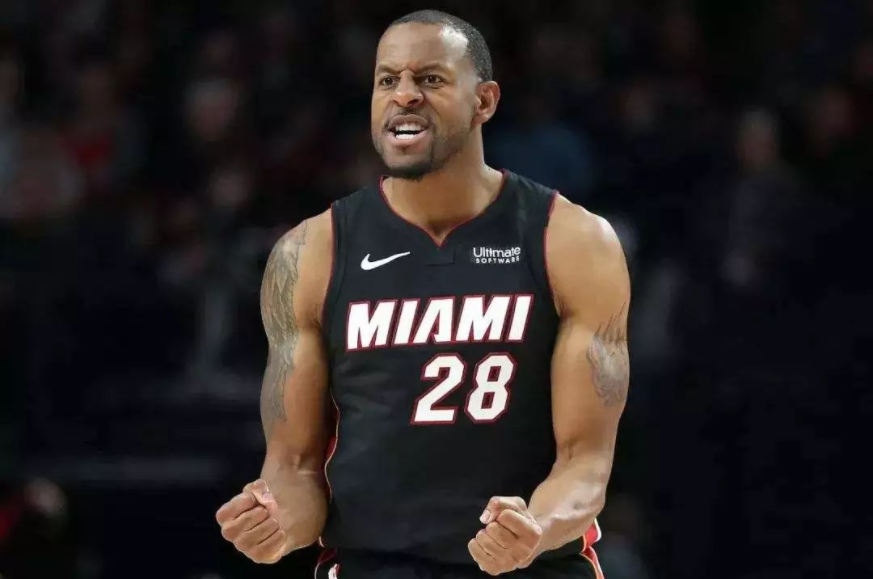 nba十大脾气火爆球员（心态平和！盘点NBA脾气最好的十大球星：库里高居第二名）