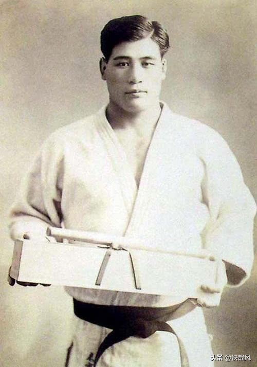 举重日本有奥运会冠军吗(日本史上最强格斗家：体型正方形，曾想暗杀东条英机)
