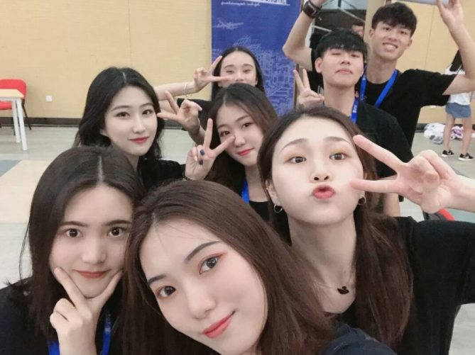 大学新生要不要加入学生会，好处多还是坏处多，学姐说出答案