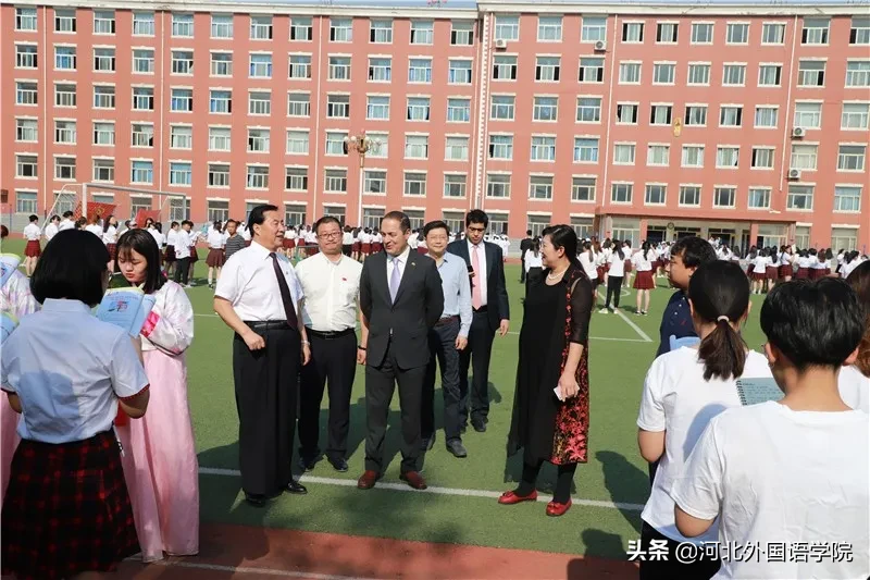 这所河北高校，开设了75个语种