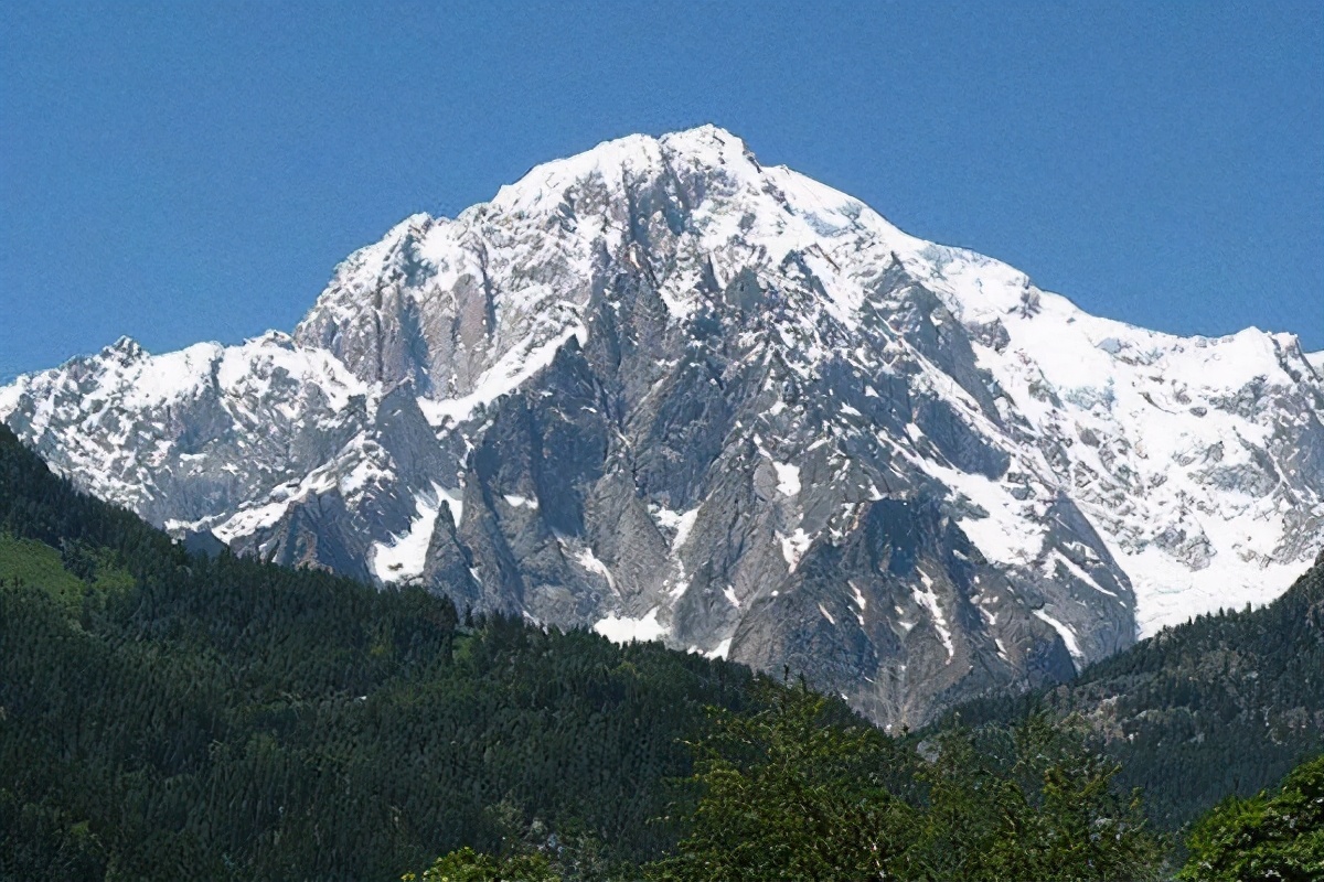 阿尔卑斯山脉的最高峰（一文详聊西欧最高的山峰）