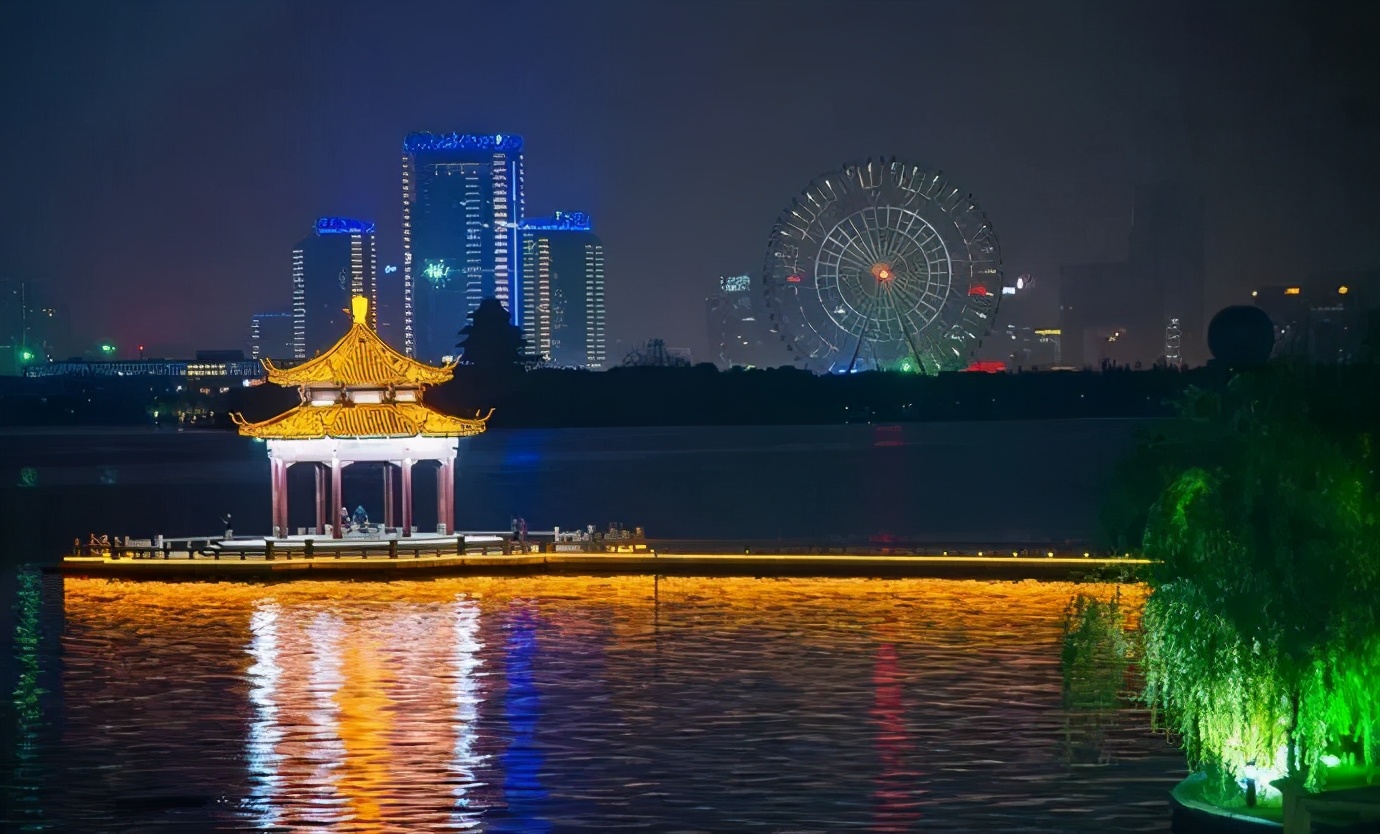 这个夏天去苏州过几天清闲安逸的日子，这九大景点你不得不去