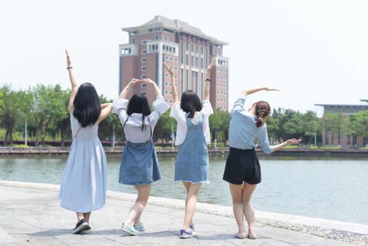 考研调剂：这5所大学堪称调剂界的“黄埔军校”！每年都有缺额