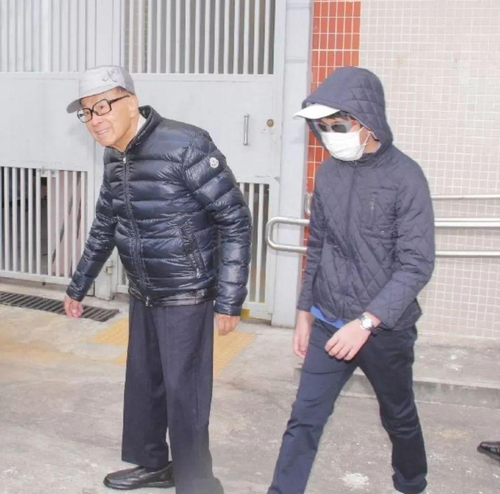 李嘉诚孙子(李嘉诚神秘长孙罕见曝光,被指将是第三代接班人!