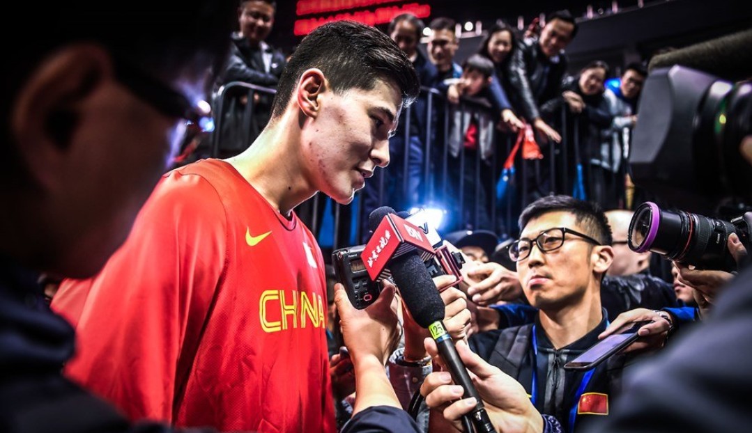 cba鞋子是哪里出的（CBA穿李宁 国家队穿什么？浅谈赞助商Nike李宁的恩怨情仇）