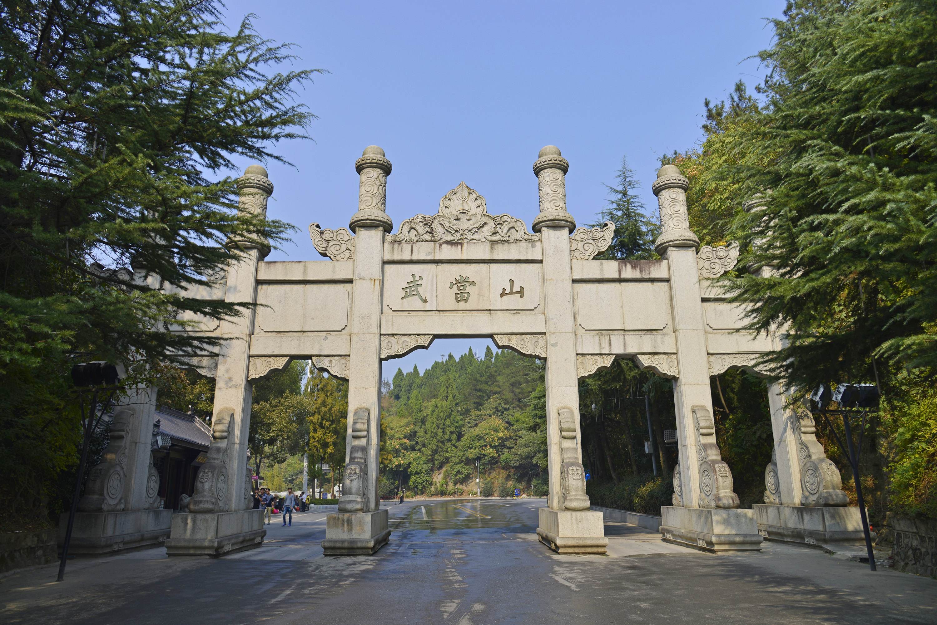 郧阳区一中2017高考（湖北十堰五所好高中）