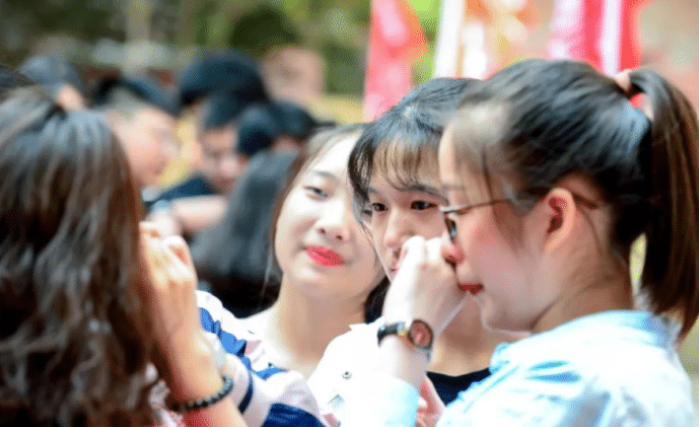 四川这4所大学害人不浅，名字听着高大上，毕业证却如同一张废纸