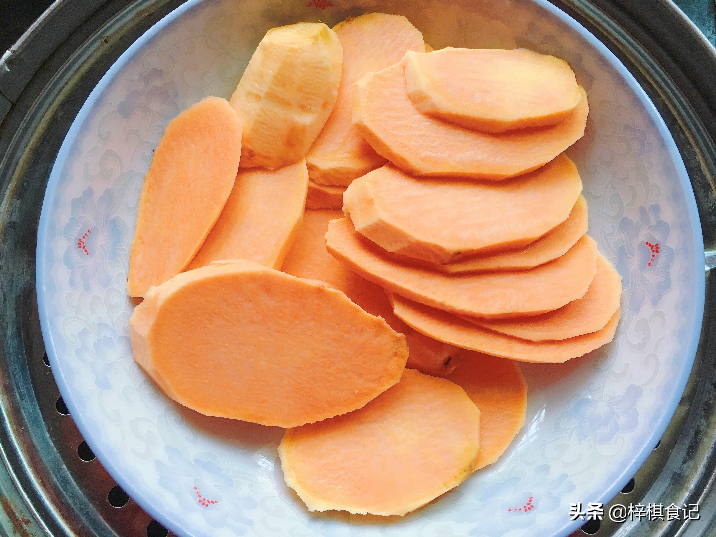 红薯原来和牛奶是绝配,用它们做饮品,老公说喝出米其林的感觉