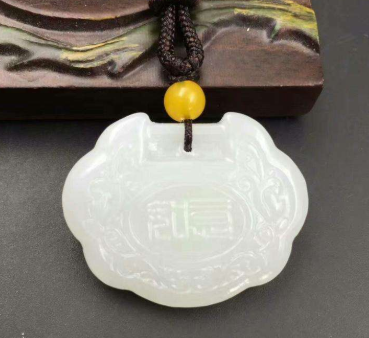 母亲的珠宝告诉我们什么（母亲的珠宝）