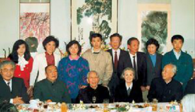 荣氏家族：从民国首富到副主席，这个家族曾拥有过半个中国