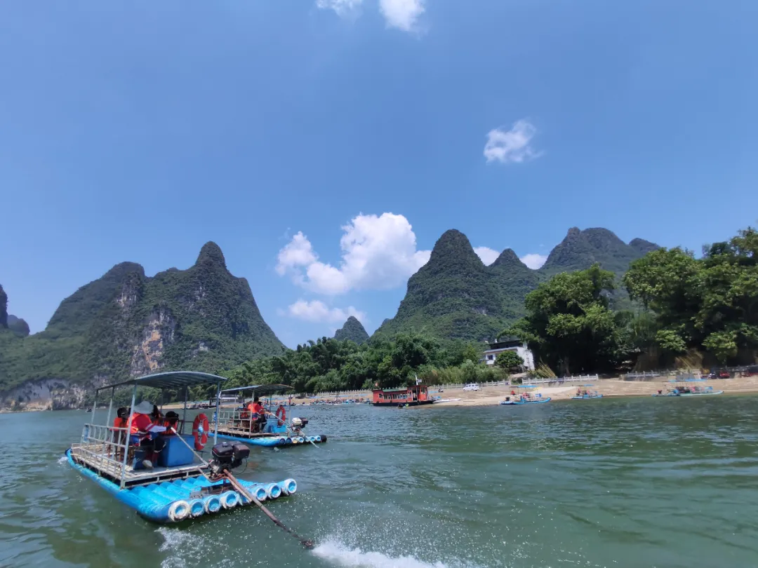 职场忙里偷闲来次桂林3日游：桂林山水甲天下，沉醉其中不愿归来