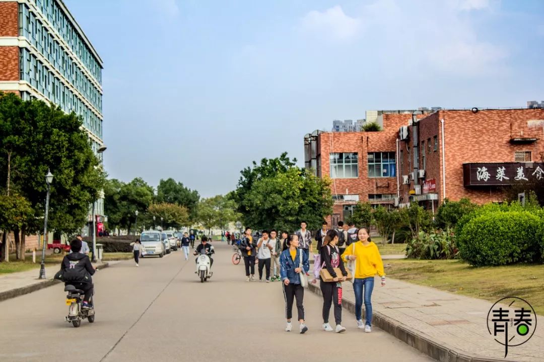 233路尽头的南昌航空大学，承包你的四年青春！