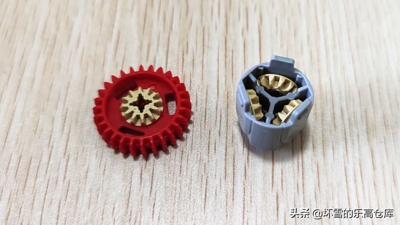 外观霸气，玩点有趣：开箱宇星模王超级跑车，你能认出原型吗？