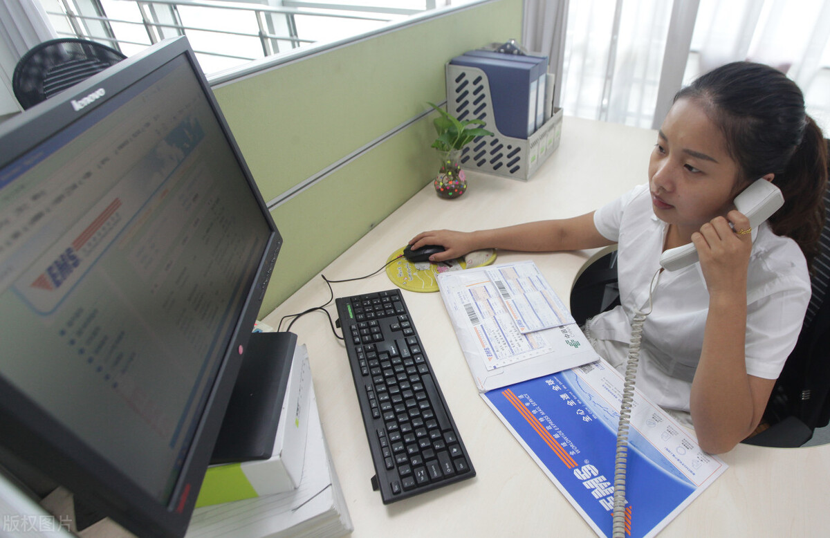 高校录取分数线是如何确定的？它是高校录取中自动生成，并非划定